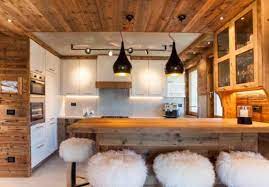 Servizio chiavi in mano, fornitura di materiali, arredi, complementi e illuminazione. Arredamento Casa In Montagna Stile Rustic Chic