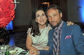 Carol frohlinger is an attorney and consultant to corporations on the retention and advancement of women. Judith Williams Privat Dieser Mann Stahl Der Dhdl Investorin Das Herz News De