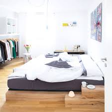 Diy Bett Anleitung Zum Selber Bauen Eines Massiv Holz Bettes Diy Bett Bett Selber Bauen Bett Selber Bauen Ideen