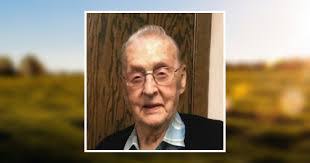 Lyle Swanson's Instagram, Twitter & Facebook