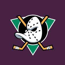 Mighty Ducks of Anaheim - The Hockey Chronicle
