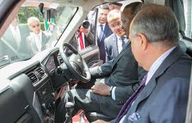Uhuru kenyatta, who was sworn in tuesday for a second and final term after a bruising election season, is the son of kenya's founding president and a man who epitomises the country's elite. President Uhuru Unveils First Assembled Mahindra Cars The Standard