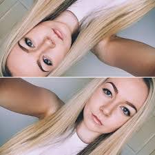 Samantha Pope's Instagram, Twitter & Facebook