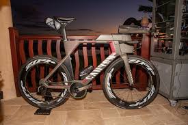 Jan frodeno reclaims the kona crown in record time. Kona Pro Bike Jan Frodeno S Canyon Speedmax Cf Slx Triathlete