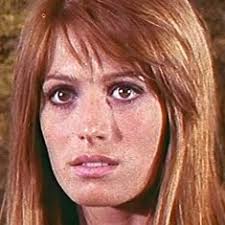 Ursula Davis's Instagram, Twitter & Facebook