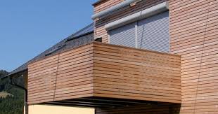 Terrassengelander Balkongelander Balkongelander Aus Larchenholz Terrassen Gelander Holzbalkon Balkon Holz