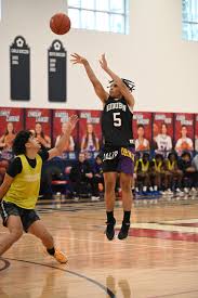 Last week, the Hamilton Wildcats and the Audubon Cardinals continued to  gear up for the season with an exciting scrimmage! See some of the best  photos from the game here. 📷 Thomas