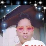 Charron Davis's Instagram, Twitter & Facebook