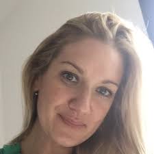 Stream Laura Player music