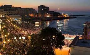 La programmazione parte dal 25 giugno 2021 in diretta su radio norba. Battiti Live 2021 On The Road Esibizioni Anche In Provincia Di Foggia