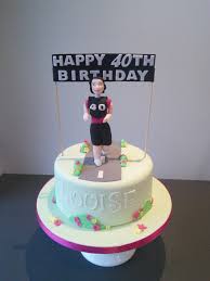 Pictures Of 40th Birthday Cakes For Ladies 40th Birthday Cake Woman Running Gateau Course Gateau Anniversaire Gateau