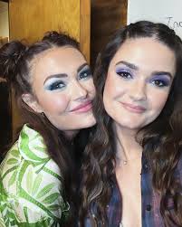 Idk how or when I'll ever look like this again so this is PURELY an  appreciation post for my new friend @chelseashea_hmua, who had me serving  ultimate catfish energy for the last