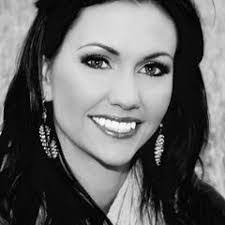 Valerie Daly's Instagram, Twitter & Facebook