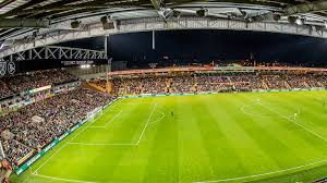 Профайл игровой площадки carrow road в спортивной соцсети www.goalstream.org: Carrow Road Floodlights Regency Security Group Ltd
