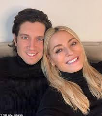 Inside Strictly host Tess Daly and husband Vernon Kay's sprawling  six-bedroom mansion with home gym, swimming pool and luscious grounds for  their two Shetland ponies