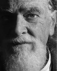 En el libro Libro Arquitectura XXI: Conjunto Casas del Nogal Surreal  Estudio @surrealestudioarquitectura Ubicación: Cuenca, Azuay, Ecuador  Diseño: Surreal Estudio, Carlos Espinoza Abad Fotografía: Bicubik, Felipe  Cobos @bicubik.photo @felipe_cobos_h Un ...