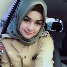 20 trend terbaru foto cewek2 cantik lucu berhijab anak introduction to life. Foto Wanita Berhijab Cara Golden