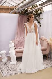 Bohemian Wedding Dress White Lace Reception Gown Open Back Wedding Dress V Neck Bridal Gown White Lace Wedding Dress Open Back Wedding Dress Reception Gown