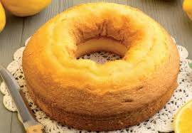 Ce Gateau Au Yaourt Et Au Citron Est Tres Simple A Realiser Alors Preparez Le Avec Vos Enfants Ils Gateau Leger Au Citron Recette Dessert Recettes De Cuisine