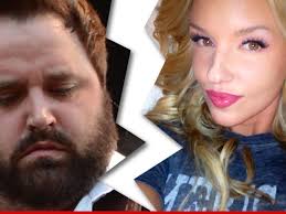 Randy Houser -- I Got Baby Mama Trauma in Bahama