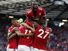 Tabellenführer manchester united hat im titelkampf nerven gezeigt. 4 0 Bei Rooneys Ruckkehr Manchester United Macht Gegen Den Fc Everton Am Ende Ernst Kicker