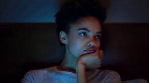 Fitbit Luxe TV Spot, 'Patterns: Sleepy Kimmy' Song by Brett