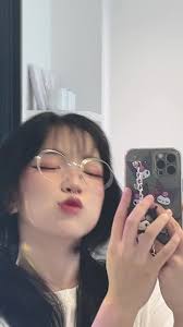 Funny video of a child impersonation =))))))))))