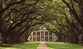 The manor was inspired by the braithwaite manor from red dead redemption ii. Braithwaite Manor In Real Life Is Oak Alley Plantation In Louisiana Reddeadredemption