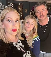 Kathryn Ryan's Instagram, Twitter & Facebook