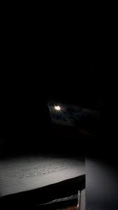 Background putih keren dengan lukisan. Pin Oleh Awan Gelap Di Aesthetic Photo