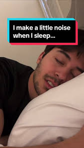 Watch till the end… #whitenoise #brownnoise #funny #trending @🖤Lauren🖤