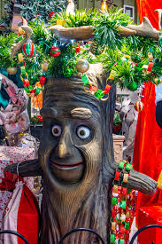 Getting ready For Christmas 2025 @ A Popular Garden Ctre