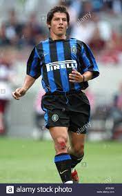 Emre belözoğlu ile ilgili tüm haberleri ve son dakika emre belözoğlu haber ve gelişmelerini bu sayfamızdan takip edebilirsiniz. Emre Belozoglu Inter Milan Amsterdam Arena Amsterdam Holland 1 August 2003 Stockfotografie Alamy