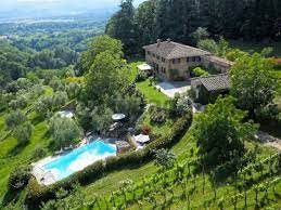 Appartamento ristrutturato in zona arliano a borgo san lorenzo. Ferienhaus In Borgo San Lorenzo Borgo San Lorenzo Firma Df Agenzia Per Case Vacanze Frau Daniela Fischer
