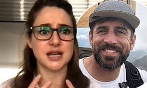 It was a mere six days ago that we were talking about aaron rodgers and shailene woodley's reported status as quarantine's latest couple. Pb0dimviqyea9m