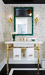 15 Incredible Small Bathroom Decorating Ideas Small Bathroom Decor Powder Room Decor Bathroom Decor