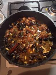 Tajine D Agneau Aux Pruneaux Et Aux Amandes Recette Tajine Agneau Recette Tajine Agneau Recette Tajine
