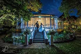 Overnewton Castle Is Just Magical The Perfect Place For A Fairytale Wedding Https Serenityweddingplanning C Castle Reception Wedding Venues Melbourne Castle