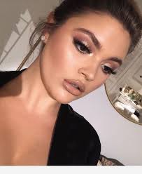 27 Gorgeous Bridal Makeup Ideas For 2020 Chicwedd Bridesmaid Makeup Soft Glam Makeup Gorgeous Bridal Makeup
