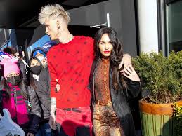 The response was overwhelming as it built a reputation for mgk as a performer and an artist. What Machine Gun Kelly And Megan Fox Have Said About Each Other