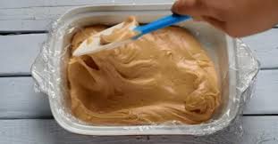 Le Sucre A La Creme Immanquable Desserts Ma Fourchette Desserts Fudge Recipes Candy Desserts