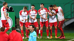 Official page of bayer 04 leverkusen twitter.com/bayer04_en. Wahnsinn In Der Verlangerung Essen Schafft Die Sensation Kicker