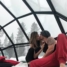 Jun 14, 2021 · son olarak doğduğun ev kaderindir dizisinde rol alan i̇brahim çelikkol, eşi mihre çelikkol ile gittiği kapadokya tatilinde çekildikleri romantik bir karesini sosyal medya hesabından. Ibrahim Celikkolun Esi Mihre Celikkol 2 Aylik Hamile Elmaelma