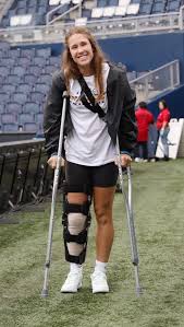 One month post op and it’s taken an entire team to get me here. Really,  really thankful for all my people and their support❤️ , Cover 📸:  oliviabrestal