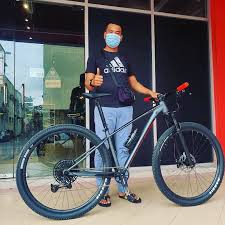 From the trailsthrough the meadows to the mountains, the scott mtb premium shoe will guide you through it all in total comfort. New Bike Day Scott Scale Kedai Basikal Orbit Cycle Facebook