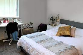 Situated in the vibrant hounslow, whether you're renting solo, or sharing with your partner or pet you will always be well connected for work, play, and overseas travel. Beautiful One Bedroom Apartment Flat Rent Berlin