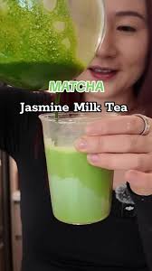 How to Make Jasmine Milk Tea at Home