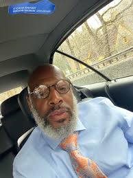 Derrick Hook's Instagram, Twitter & Facebook