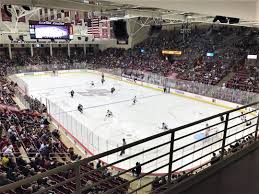 file ice hockey conte forum jpg wikimedia commons