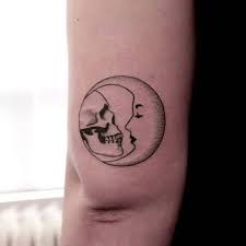 Skull And Moon Tattoos Little Tattoos Cool Small Tattoos
